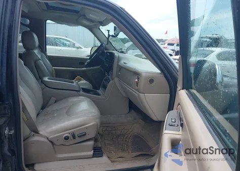 2005 Chevrolet Tahoe Z71 from USA, damaged, VIN 1GNEK13T85R121624